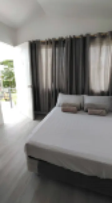 3-Bedroom House in NorthPoint - غرفة مطلة على الجبل