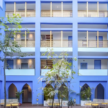 Bloom Boutique | Signature Towers