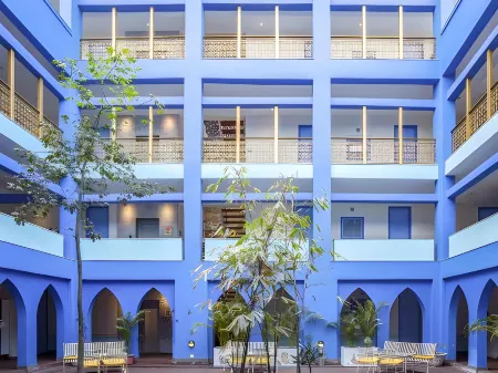 Bloom Boutique | Signature Towers Отели рядом с достопримечательностью «Leisure Valley Rd»