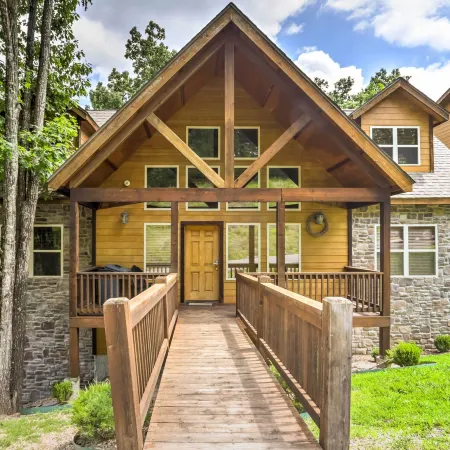 Branson Home w/ Game Room, Near Silver Dollar City