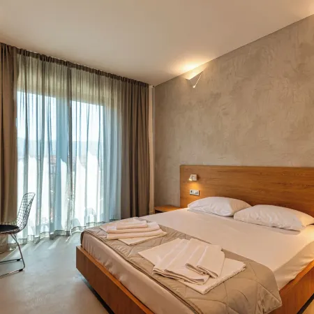 Lucciola Boutique Rooms