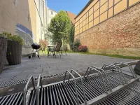 Stylish apartment right next to the market and town hall