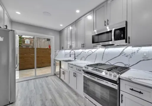 โคซี่ โฮม ใกล้ใจกลางเมือง พร้อมอ่างน้ำร้อน