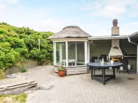 烏爾夫堡十六人度假屋