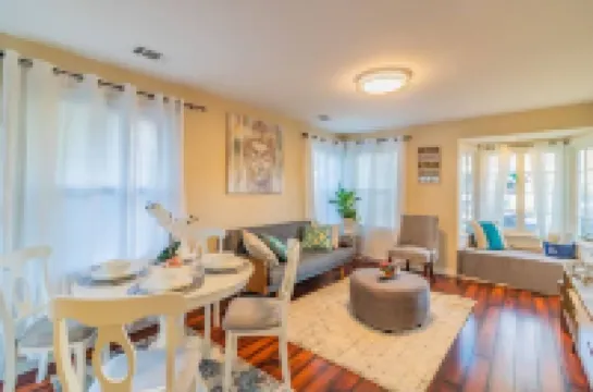 NEW! 3 BED 2 BATH Utopian Ukiah