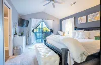 Modern home w/Hot Tub! In small town Sherwood with AC, WiFi, & near wine country Hôtels à proximité de : Hawks View Winery