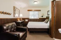 Crystal Mountain Hotels - Homestays