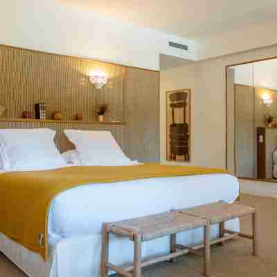 Le Moulin, Lourmarin, a Beaumier hotel Rooms