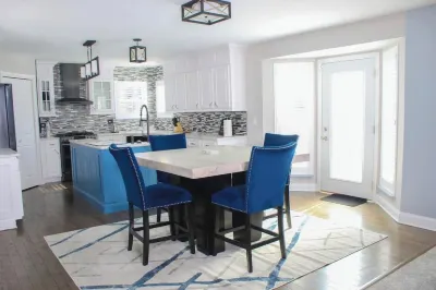 Modern Home in Trendy Neighborhood 40 from Downtown Chicago Hotels near Rock Run Preserve - Paul V. Nichols Access