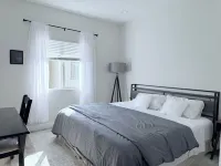 Modern Family Haven - Minutes from Disney Magic/Knotts and Saigon