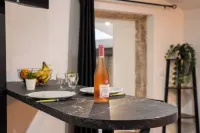 Le Sigorgne Downtown Station