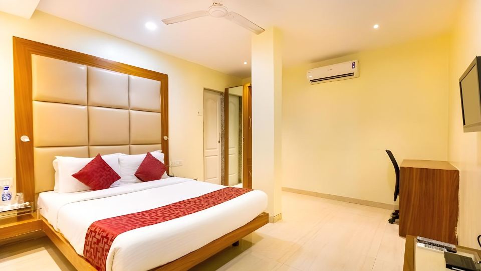 Hotel Apex International