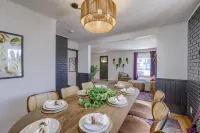 New 5BD Near UNL & DT - Poker Table & Games