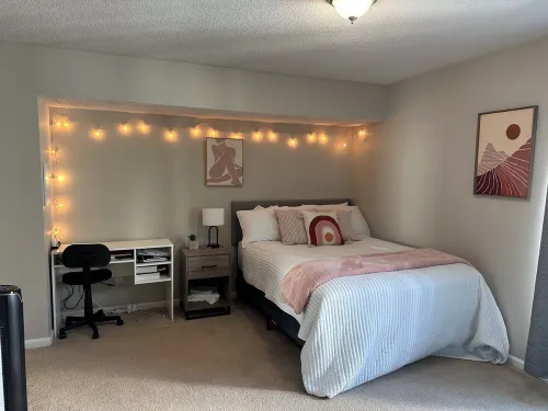 Prime Location, Top Amenities – Walk to Downtown & Auburn Stadium!