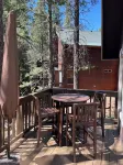 Tidy Truckee Cabin - Tahoe Donner Rec, Trails, Lake, Ski - Family Friendly