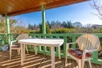 Quiet chalet 10 minutes from the beach