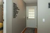 Family Vacation• Snowbird Welcome • Near the Beach