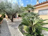 SAONA VILLAS (VN ULIS): villa 8 people, private pool, wifi