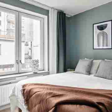 Stylish Waterfront Apt Stockholm Rooms