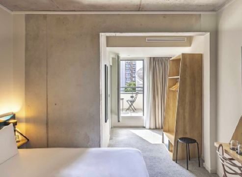 Best Western 11Bauer Paris Saint-Ouen