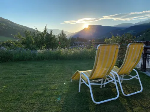 Cozy vacation home - vacation with a dream view of the surrounding mountains Hotels in Eben im Pongau