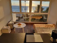 Ulcinj entire apartment with stunning sea and old town views ! Hotels in 