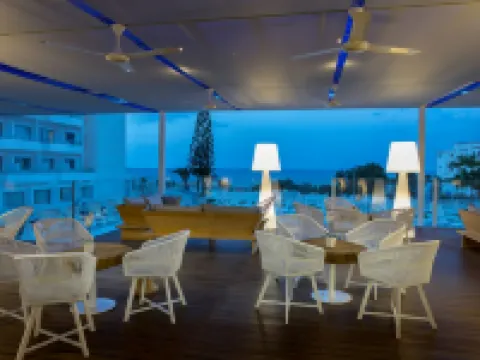 Odessa Beach Hotel Protaras otelleri