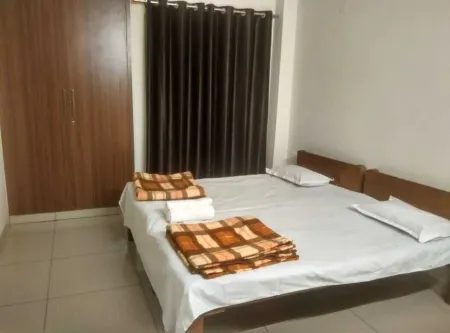 PENTHOUSE WITH MOUNTAIN VIEW