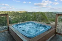 Sage Rock, a beautiful guesthouse in the heart of Fredericksburg wine country.