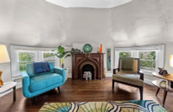 Cozy Midcentury 2Bd - Walk to Restaurants, Westport, & Museums - Free Parking