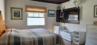 ILHABELA FOR SEASONAL RENTAL 400M FROM THE VILLAGE TOURIST CENTER Hotels in Centro Historico