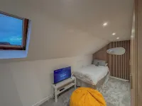 Perfect location for beach and golfing Hotels in Troon