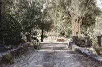 Luxury Farm stay- 4 bed house- 25 acres- 1 hour from Melbourne 시모어 호텔