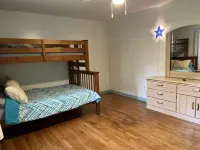 Charming Waterfront 2Bd Home Hideaway for Cozy Winter Rental in West Oc