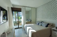 Unique house in Riviera de São Lourenço: 350m from the beach