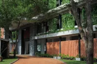 The Lake Forest Hotel Hotels near SL Army Play Ground (signal ground)