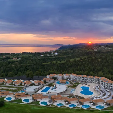 Zeus Eleva Ajul, a Registry Collection Hotel