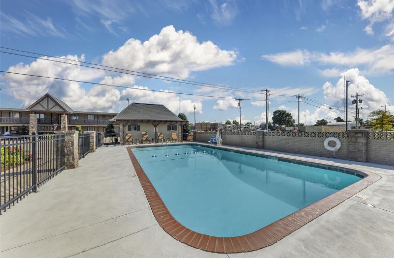 Best Western Plus Weatherford photo 2