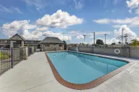 Best Western Plus Weatherford - Swimmingpools
