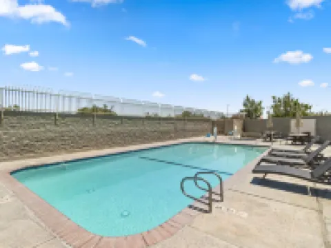 Comfort Inn & Suites Lancaster Antelope Valley Hotels in Lancaster