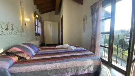 THE HOUSES OF MÍA 3 QUINTANA DE LLANES Отели в г. Quintana