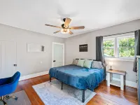 Historic 6 Bedroom Luxury Home Walking Distance to Downtown Jasper! Hotels in Jasper