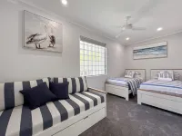 Unit 16 - Avoca Palms Resort, Avoca Beach Hotels in Avoca Beach