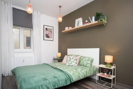 2 Room, 1BR APT for Up to 4 guests in Andrejsala area. River side. Free Parking.