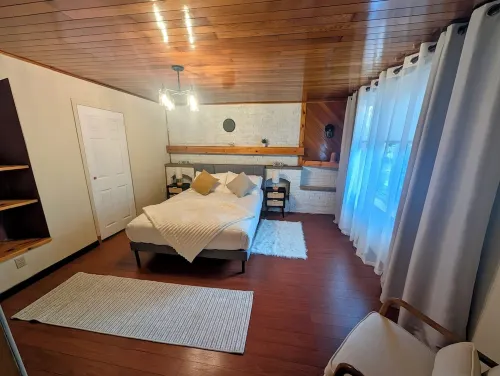 Peaceful Ravine-Backed Cottage | Firepit, BBQ & Nature Views, Pet-Friendly!