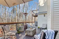 Luxury Open-Concept Retreat.Hot Tub.GameRoom.Hiking.Lake.Pool.Pet- Friendly.Evc!