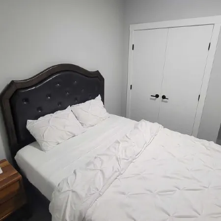 Cozy 1 bedroom basement suite in Southwest Calgary