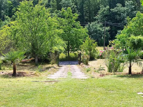 Toskana Haus in Bigliolo mit Toller Aussicht, Garten, Sonne, in Flussnähe