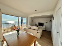 Charming 2-bedroom apartment with AC, WiFi in lovely Mar y Naranjo