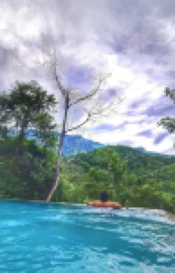 Cube on wheels for an unique experience